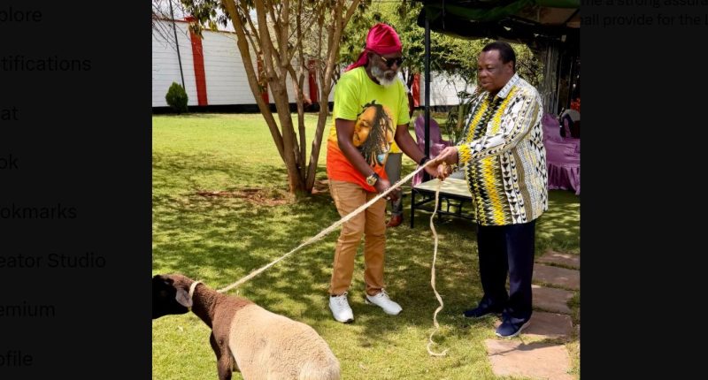 Wajackoyah presents Atwoli with a sheep in Ildamat allegiance visit