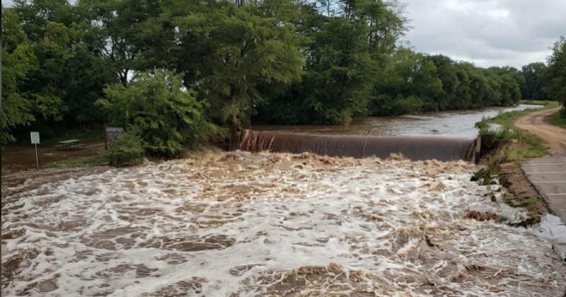 Flooding at Molo River disrupts traffic on Eldama Ravine–Molo Road