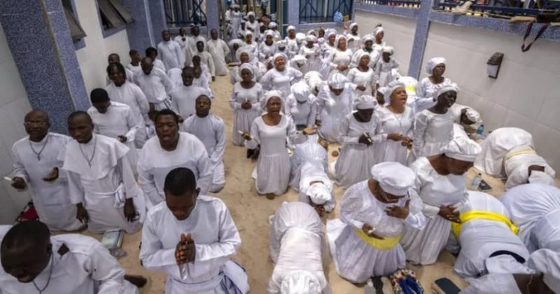 Nigeria halts Christian pilgrimages to Holy Land over Middle East conflict