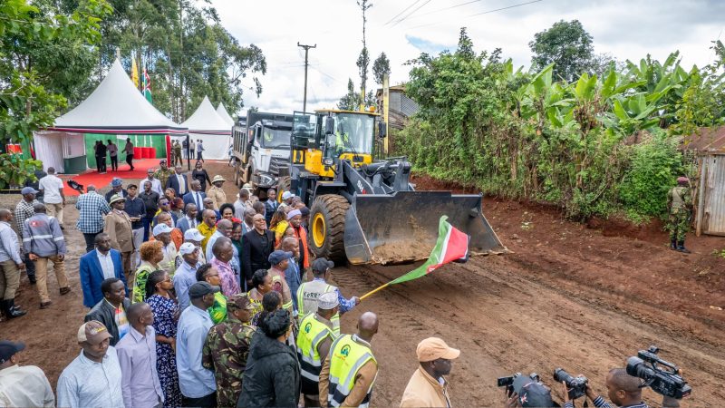President Ruto Commits Sh2bn to Complete Mau Mau Roads in Mt Kenya