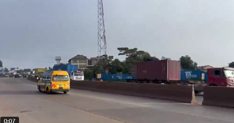 Teargas in Kikuyu as police break up roadblocks ahead of Gachagua-led rally