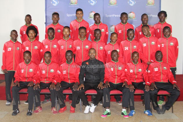 The national under-17 team pose with FKF president Nick Mwendwa during their capping ceremony on Monday night. PHOTO/COURTESY