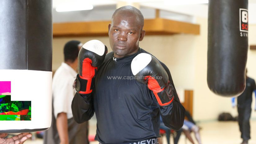 Cuban La Cruz overpowers Ajowi in Olympics heavyweight bout