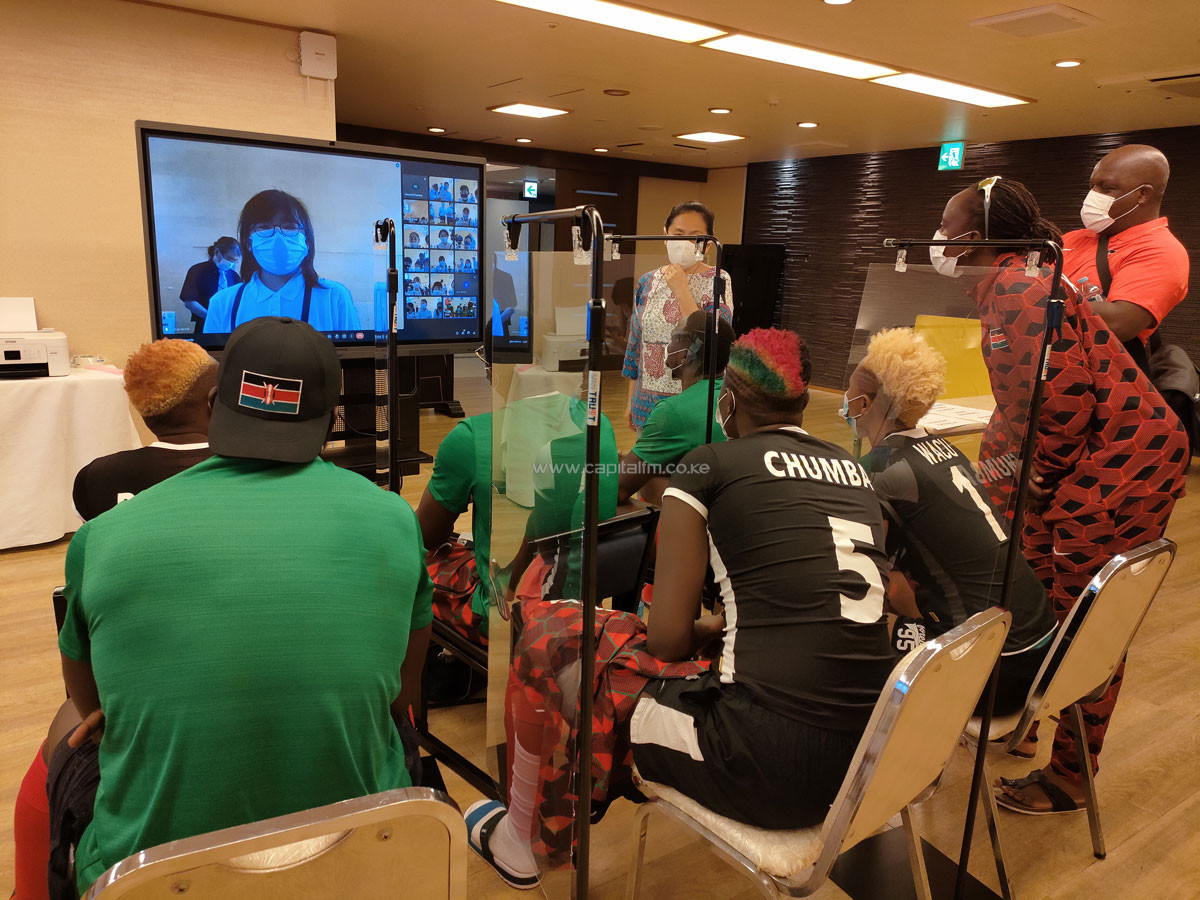 Team Kenya schooled on Japanese culture by excited pupils in Kurume