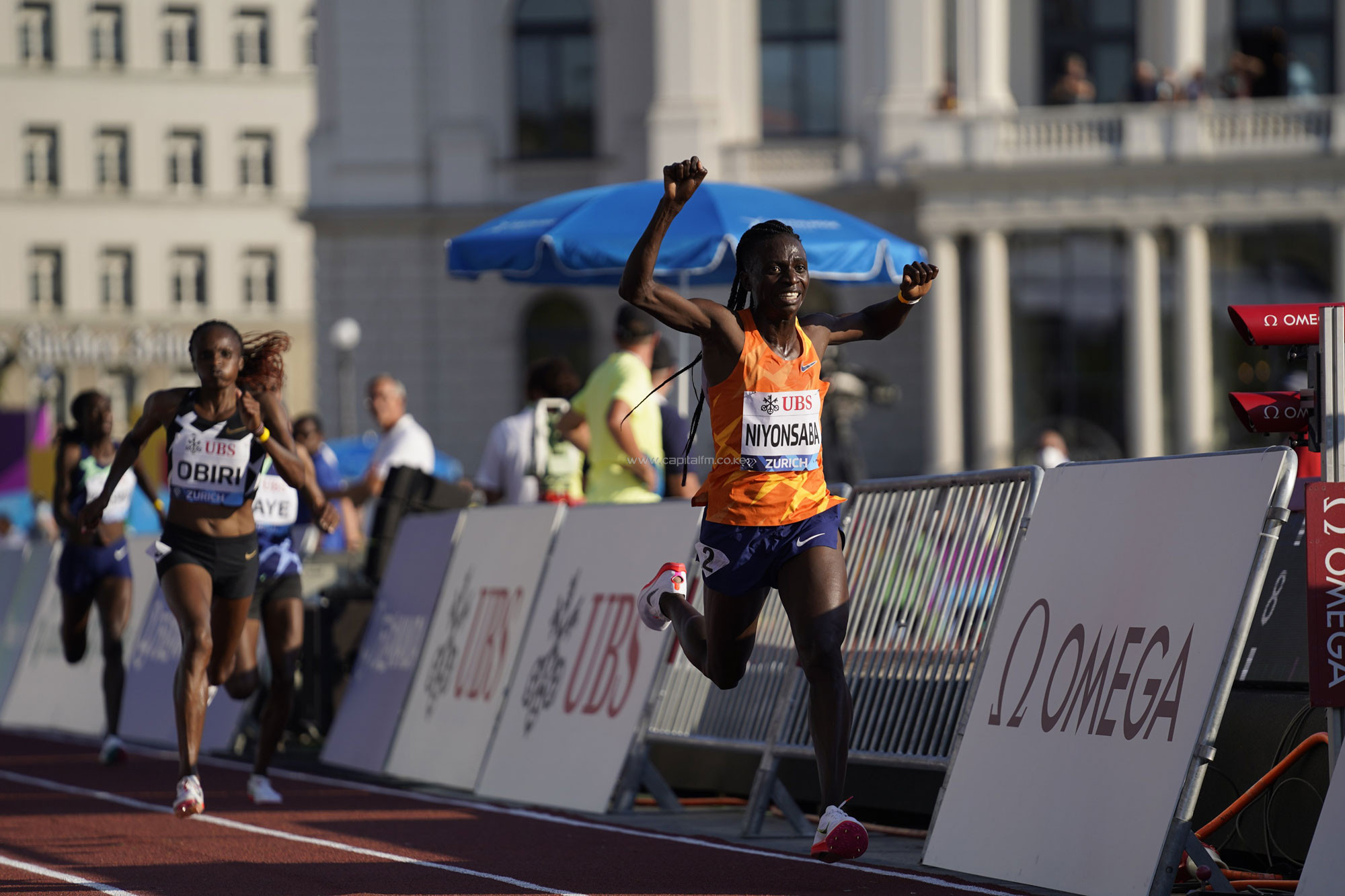 Niyonsaba beats Obiri for the second time this season