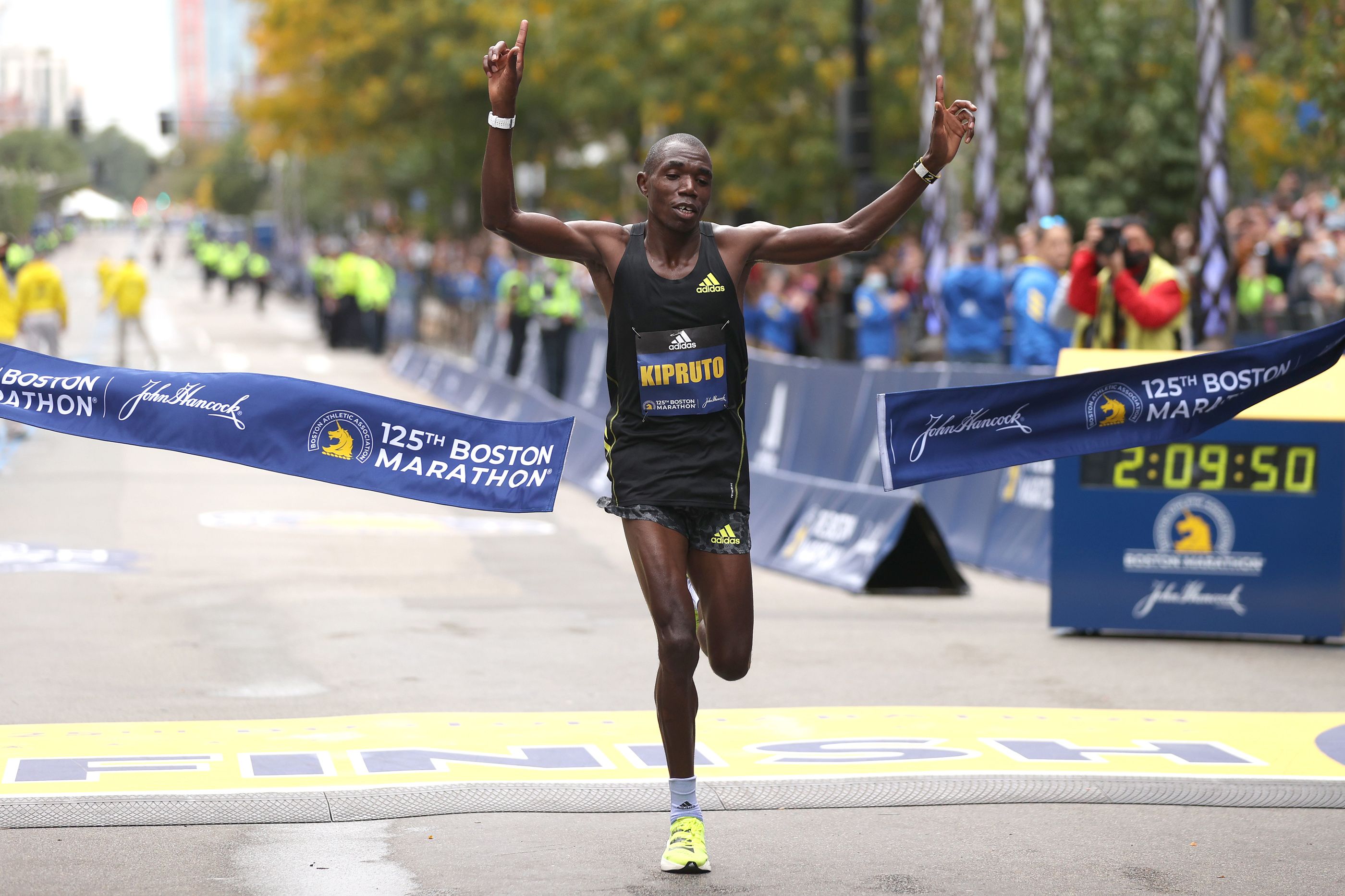 Doing it for Kiptum! – Benson Kipruto says he will dedicate Olympics performance to fallen friend