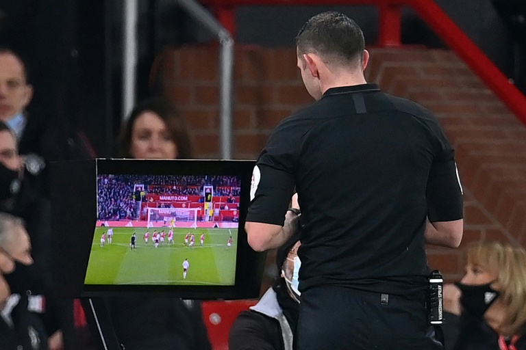 Oliver, Taylor Selected As FIFA 2026 World Cup Referees