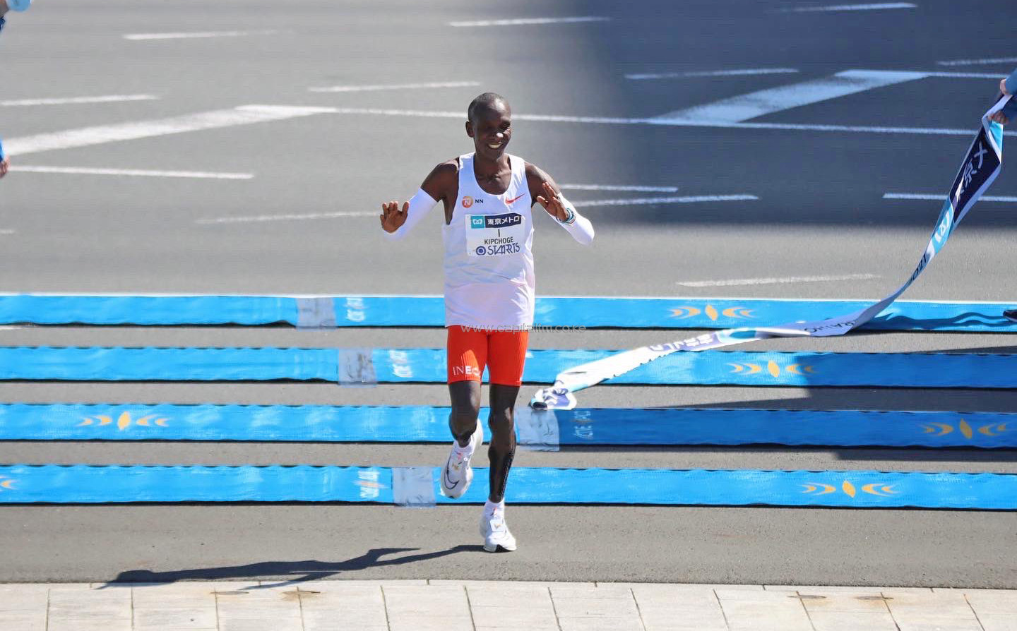 Kipchoge clinches Tokyo Marathon title in new Course Record time, Kosgei wins women’s race