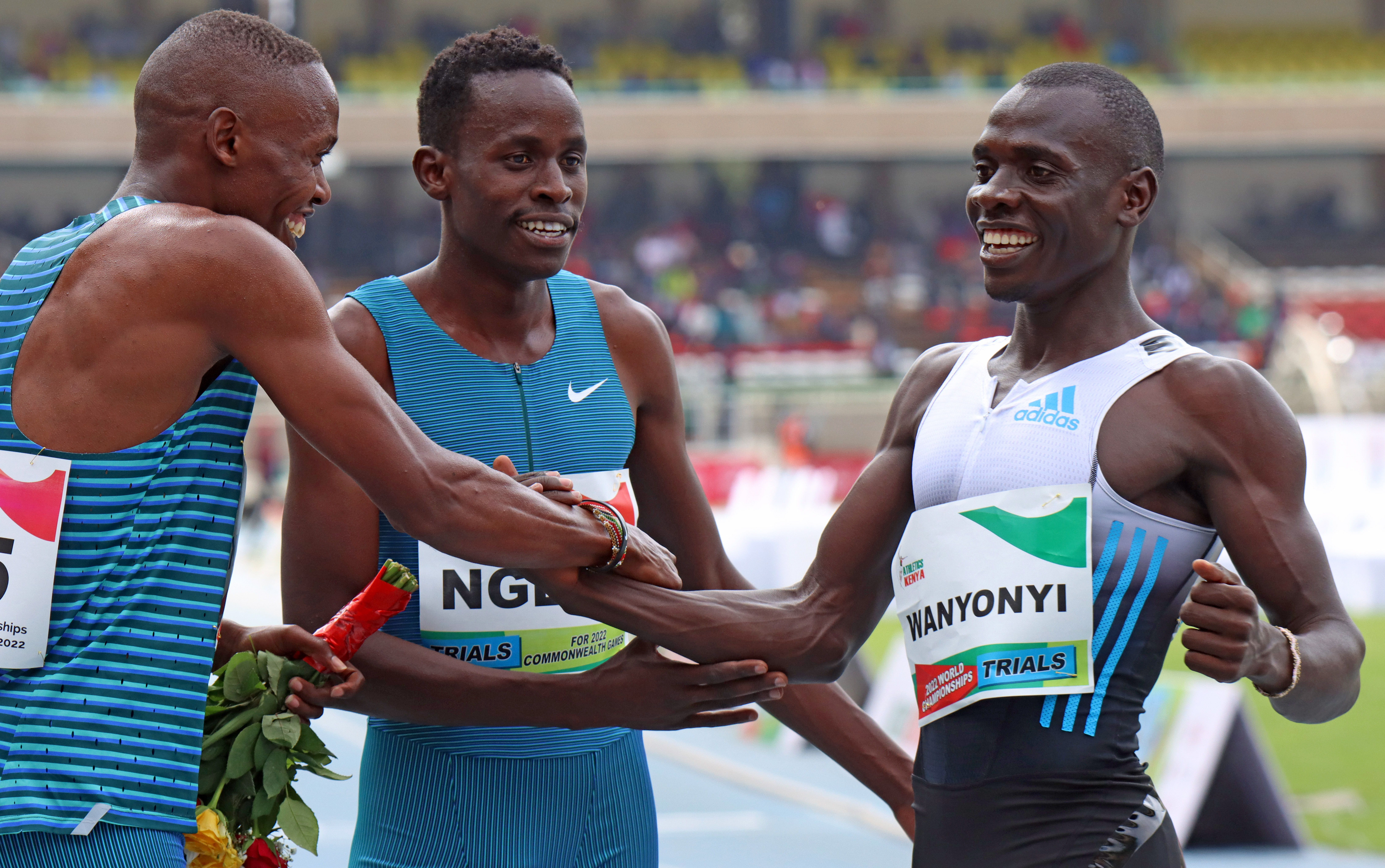 Korir, Wanyonyi, Kinyamal storm 800m semi at World Championships