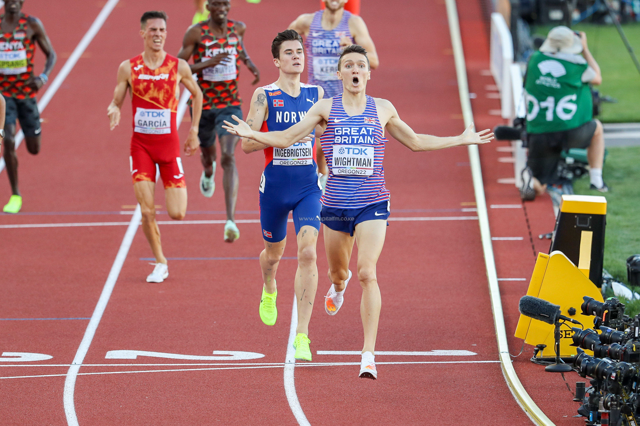 Cheruiyot loses 1500m World title to Briton Wightman