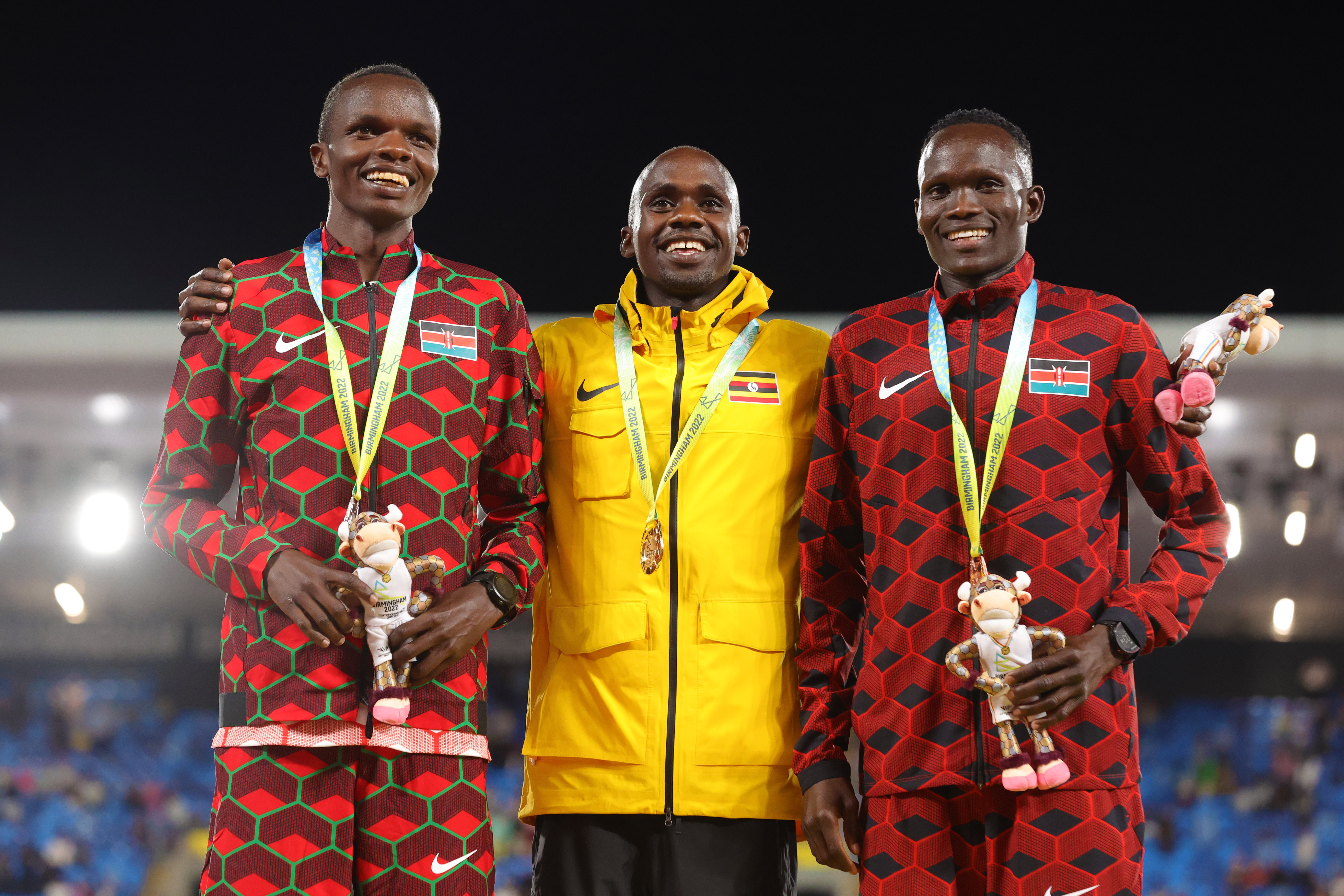 Commonwealth Games: Silver and bronze in 10,000m as Uganda’s Kiplimo wins sprint finish