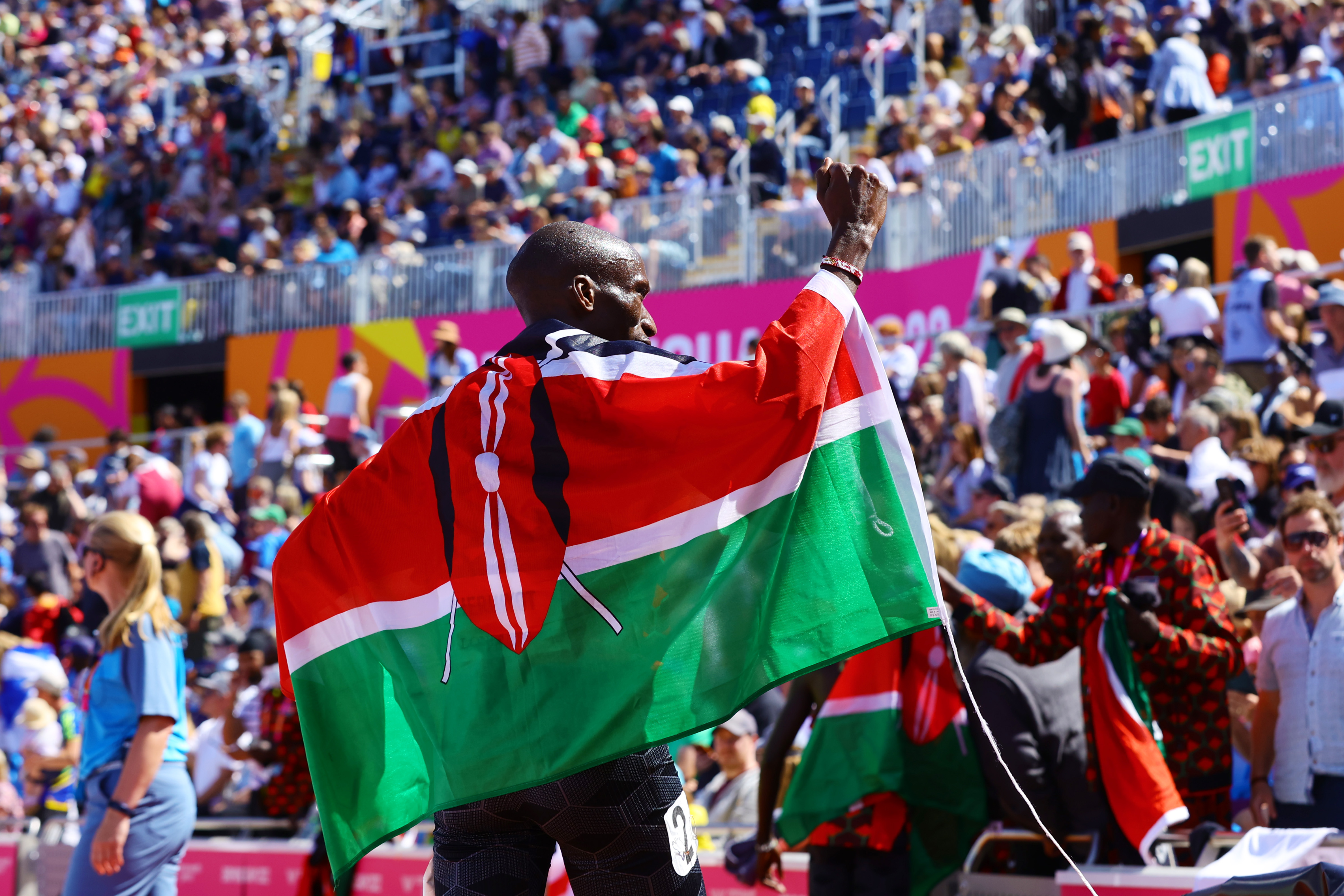 Which Kenyans are competing at Friday night’s Diamond League in Lausanne?