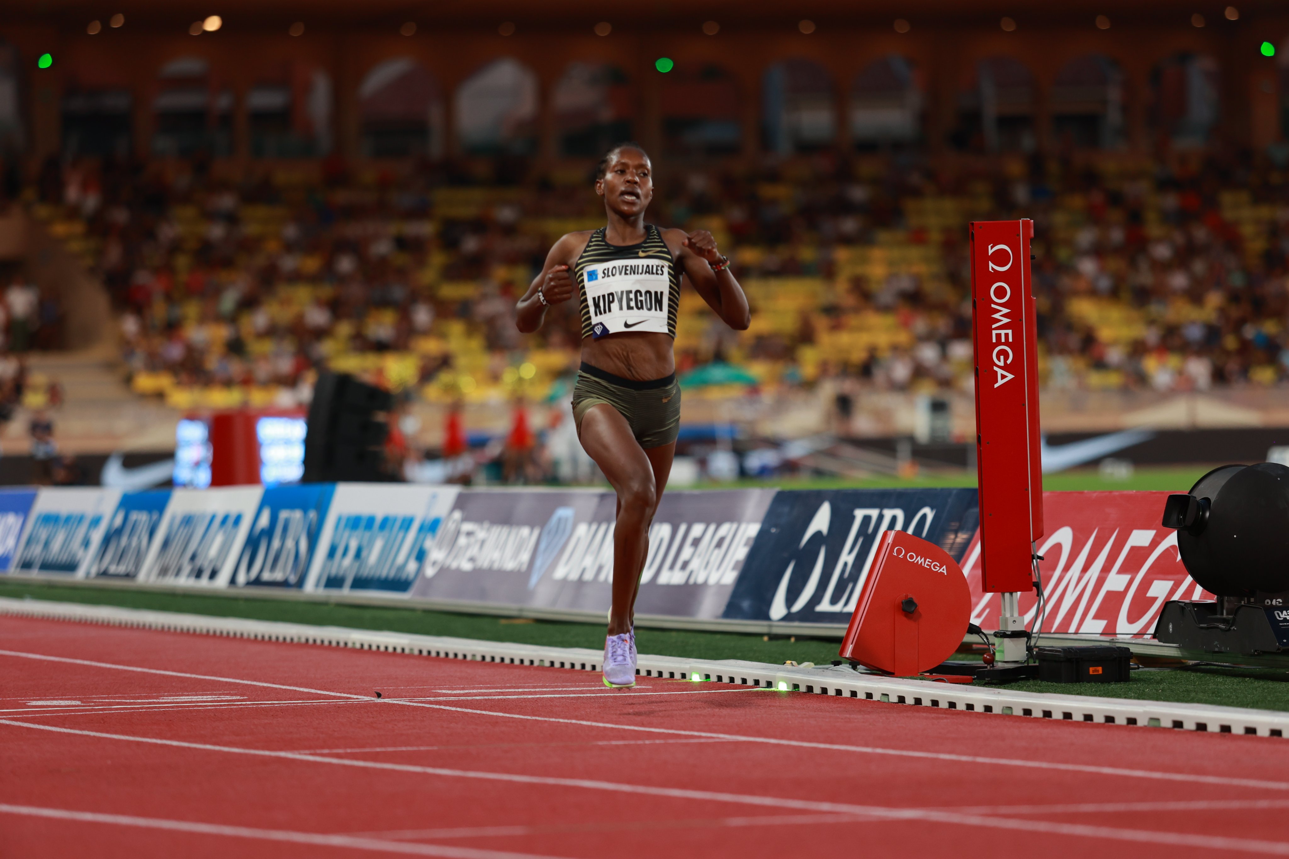 Double Olympics champ Kipyegon keeps the faith in pursuit of world record