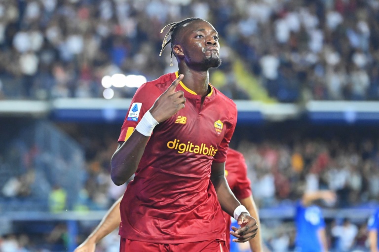 England foward Abraham set to join Besiktas from Roma