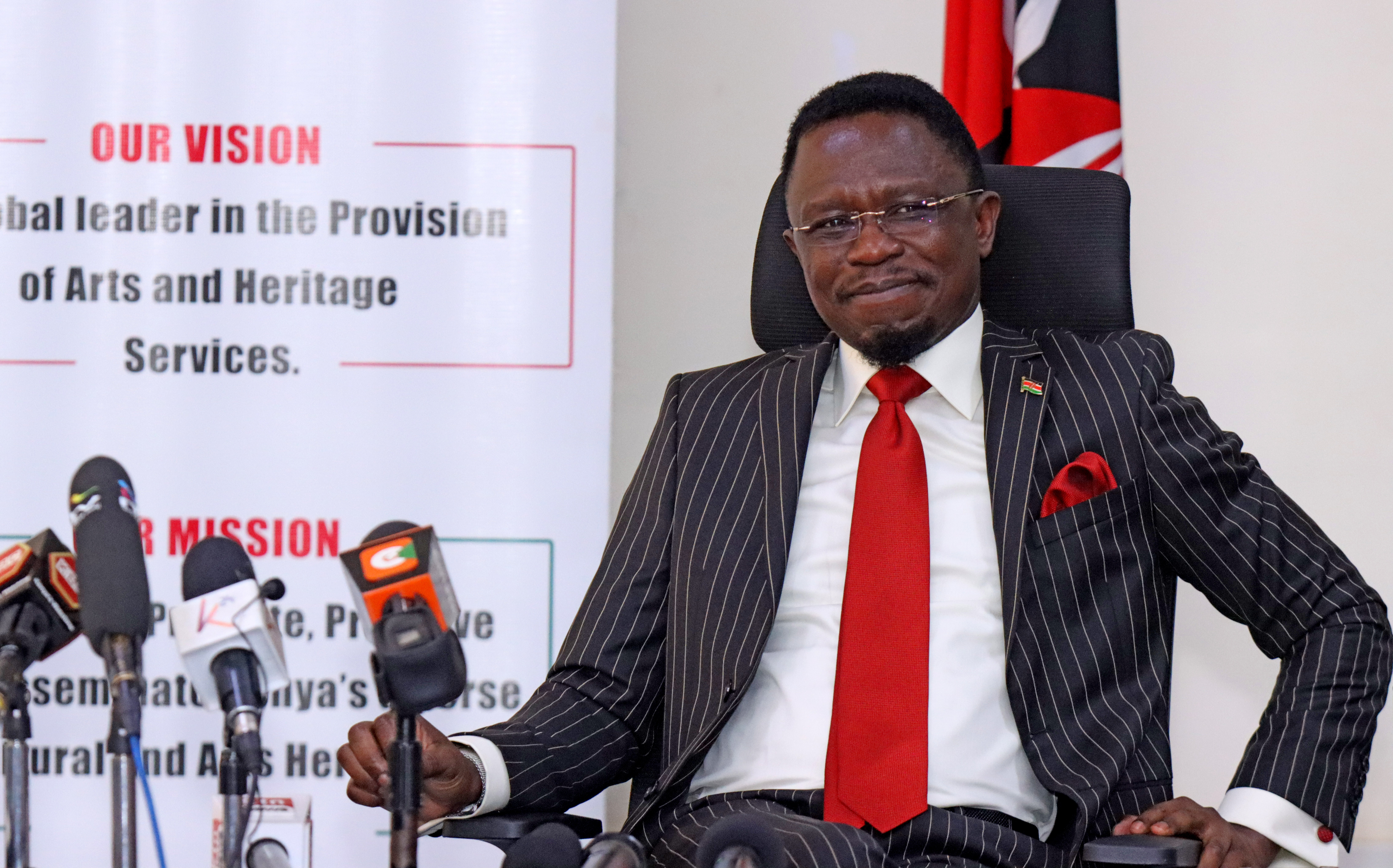 CS Ababu meets with FKF boss Mwendwa as he tackles FIFA suspension