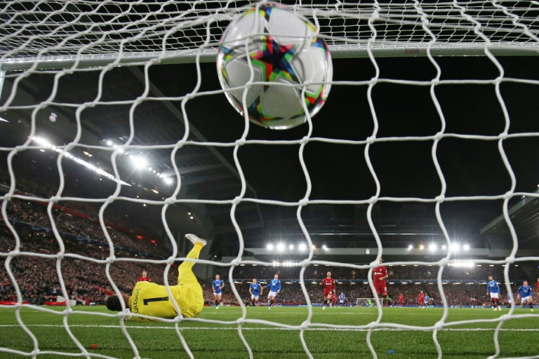 New law to tackle goalkeeper time-wasting approved