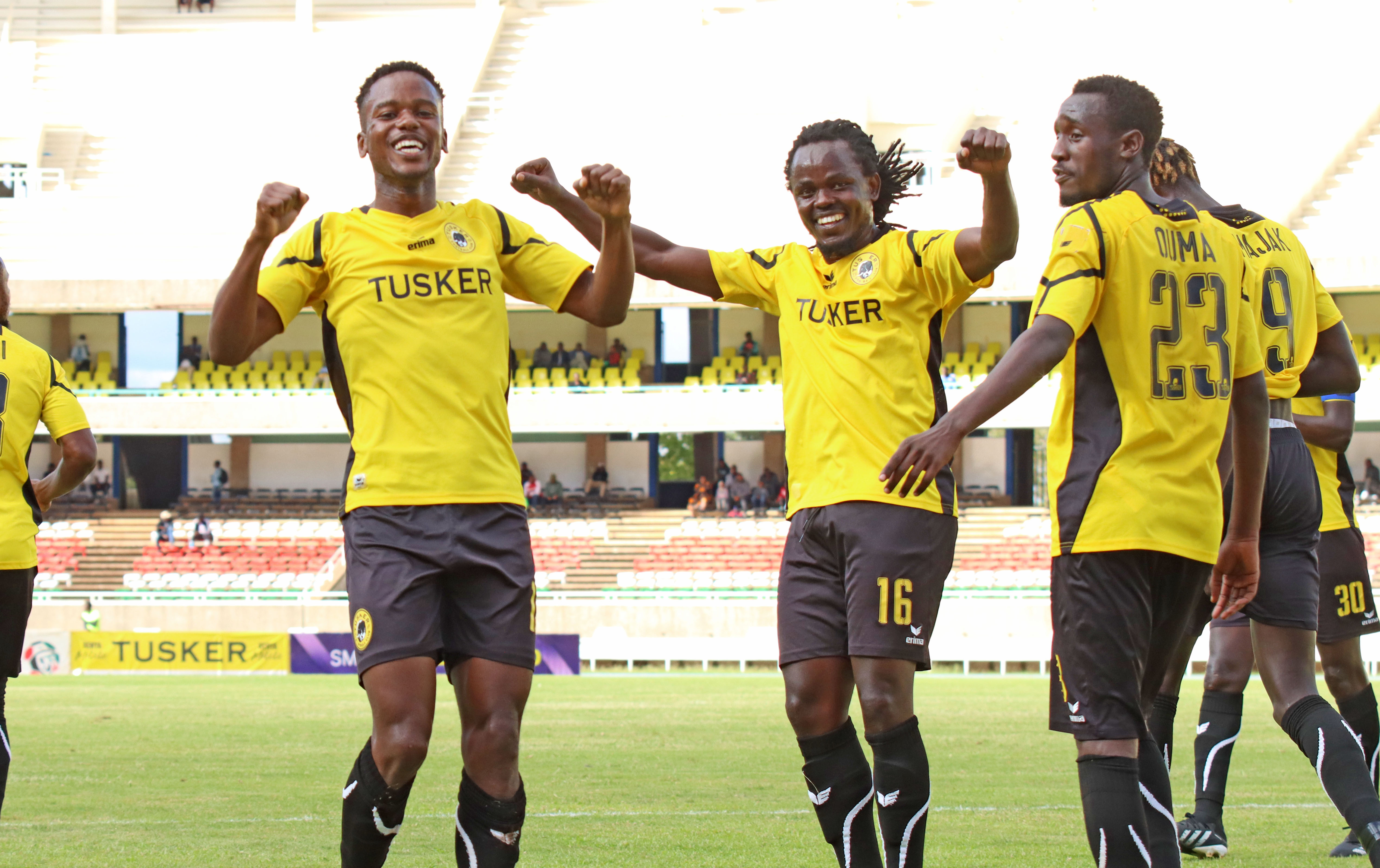 Table toppers Tusker daze Leopards in dramatic match at Kasarani