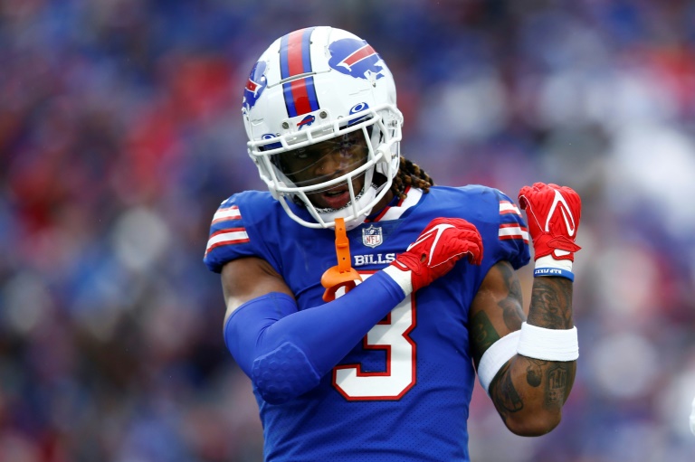 Damar Hamlin plays first regular season game since suffering cardiac arrest