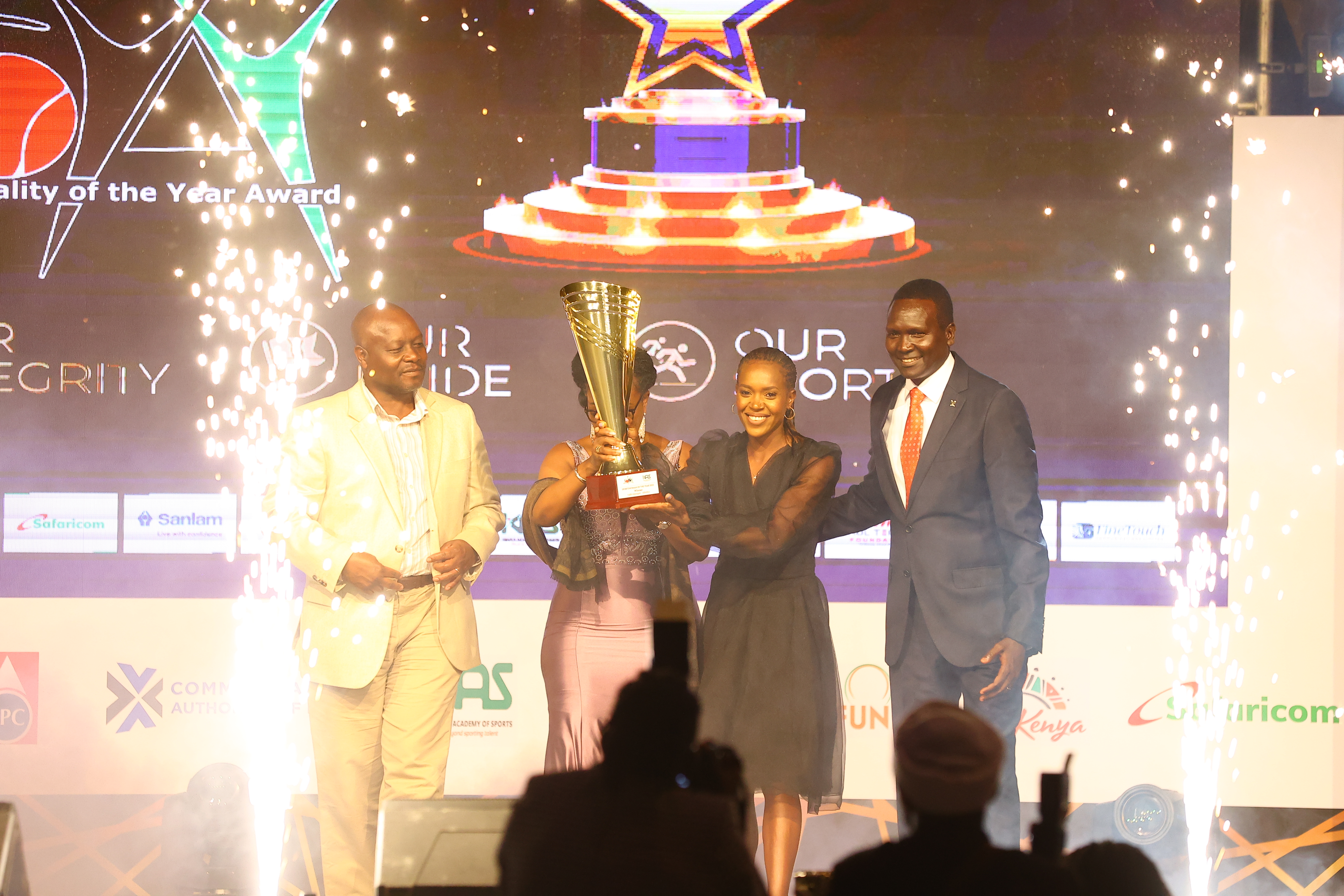 Best of the best: Kipchoge, Kipyegon named 2022 Kenya’s finest at SOYA