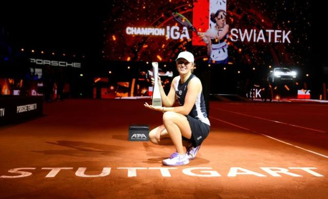 World number one Swiatek calls for prize money equality