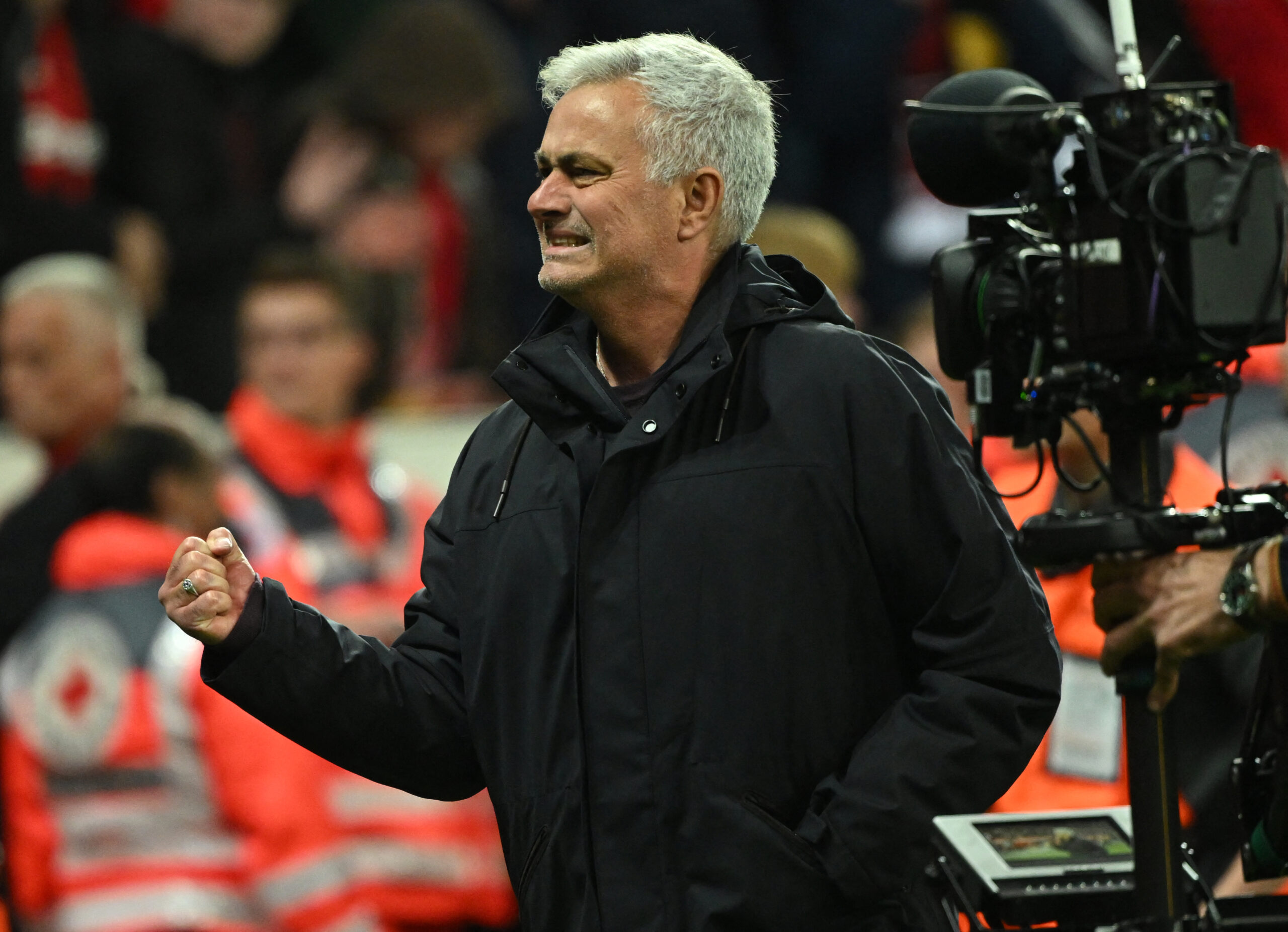 I haven’t given up on 2018 Premier League title – Mourinho