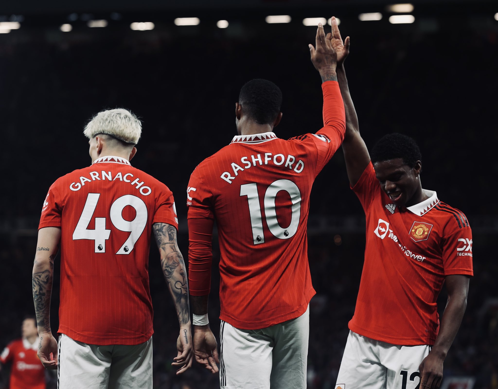 Man Utd thrash Chelsea to secure Champions League return