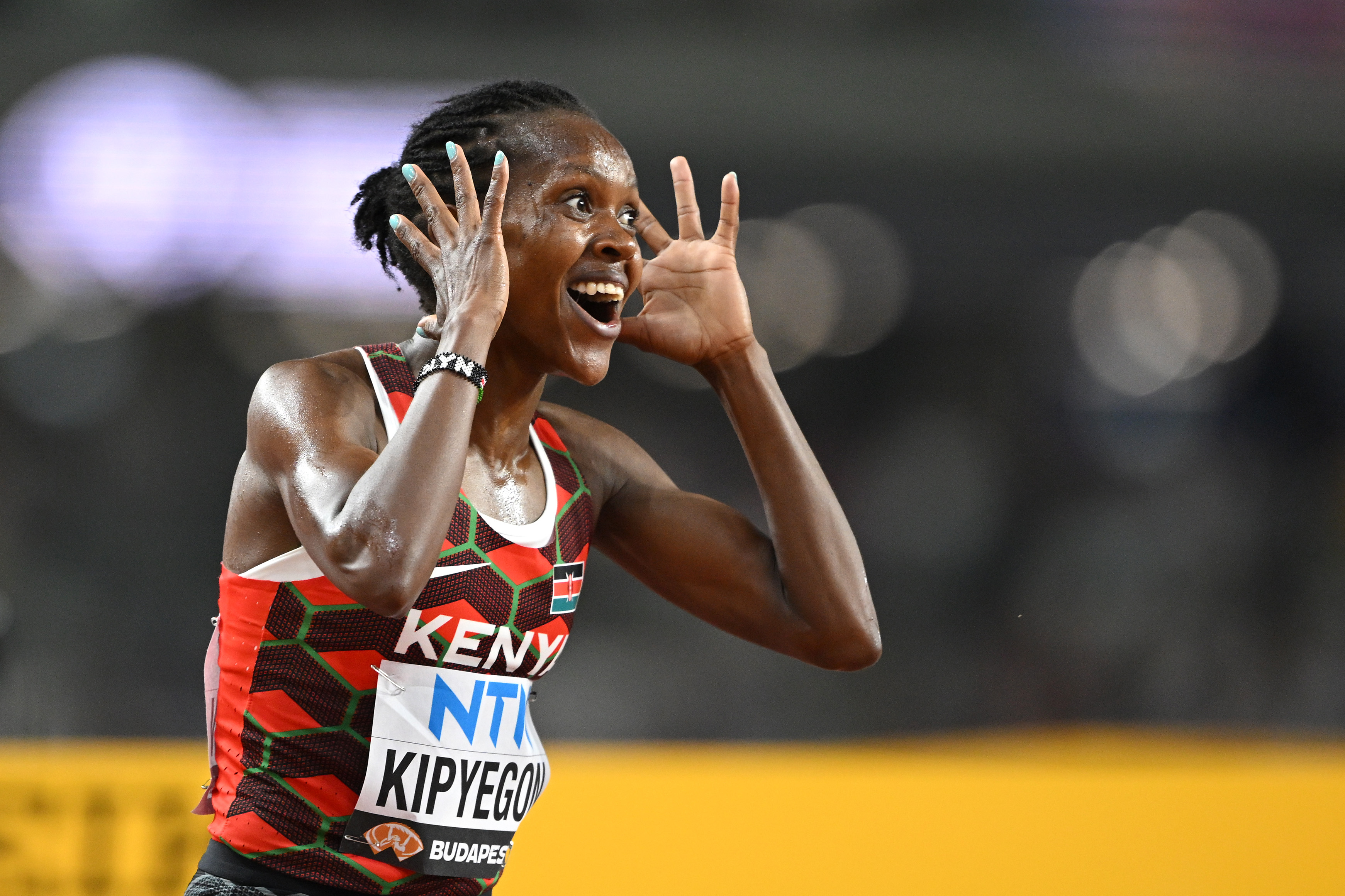 YOU JUST CAN’T BEAT HER!! – Faith Kipyegon shows Formula One speed to clinch second gold in Budapest