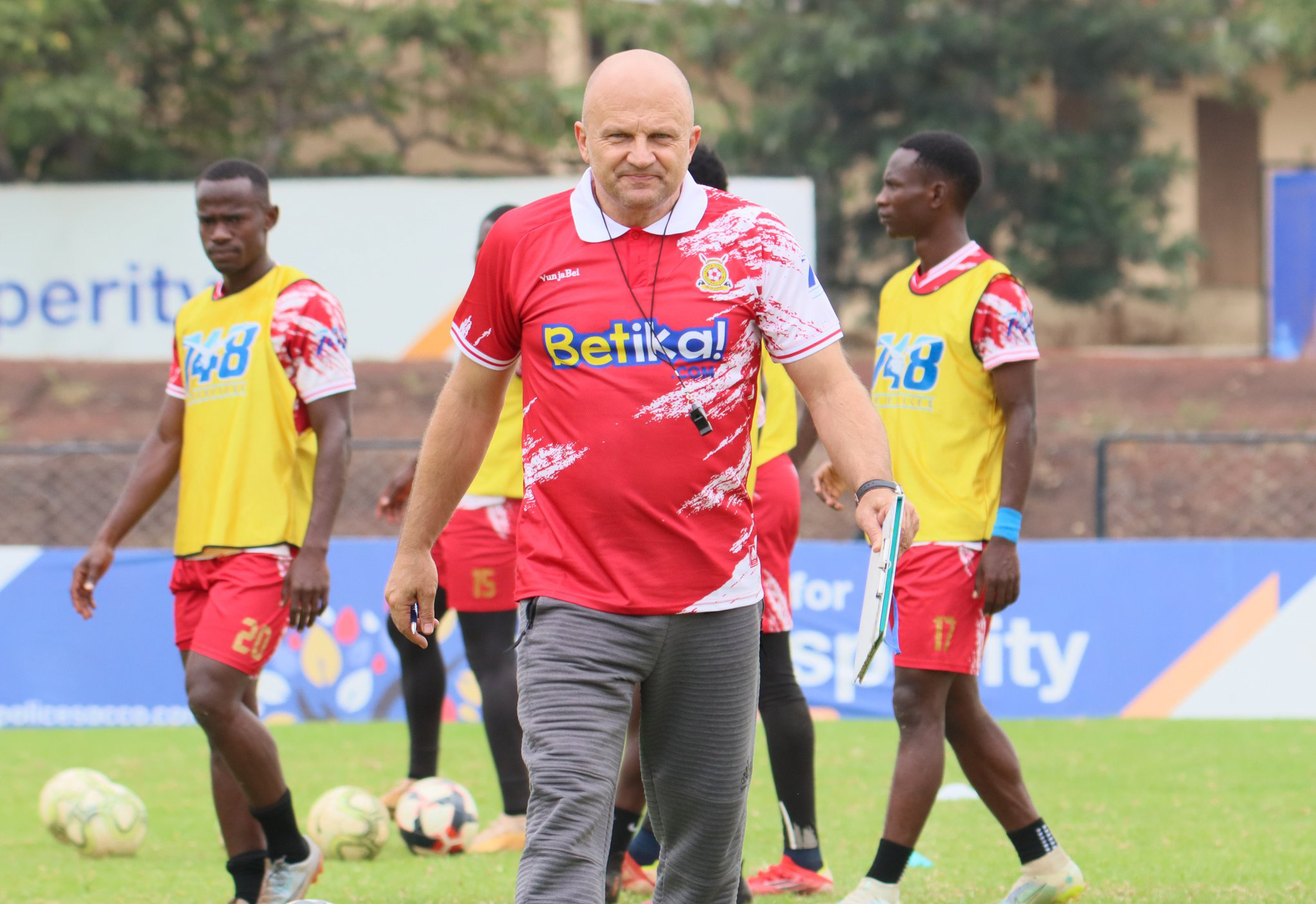 LOGA IS BACK! – Ex Gor boss Logarusic named new Police FC head coach