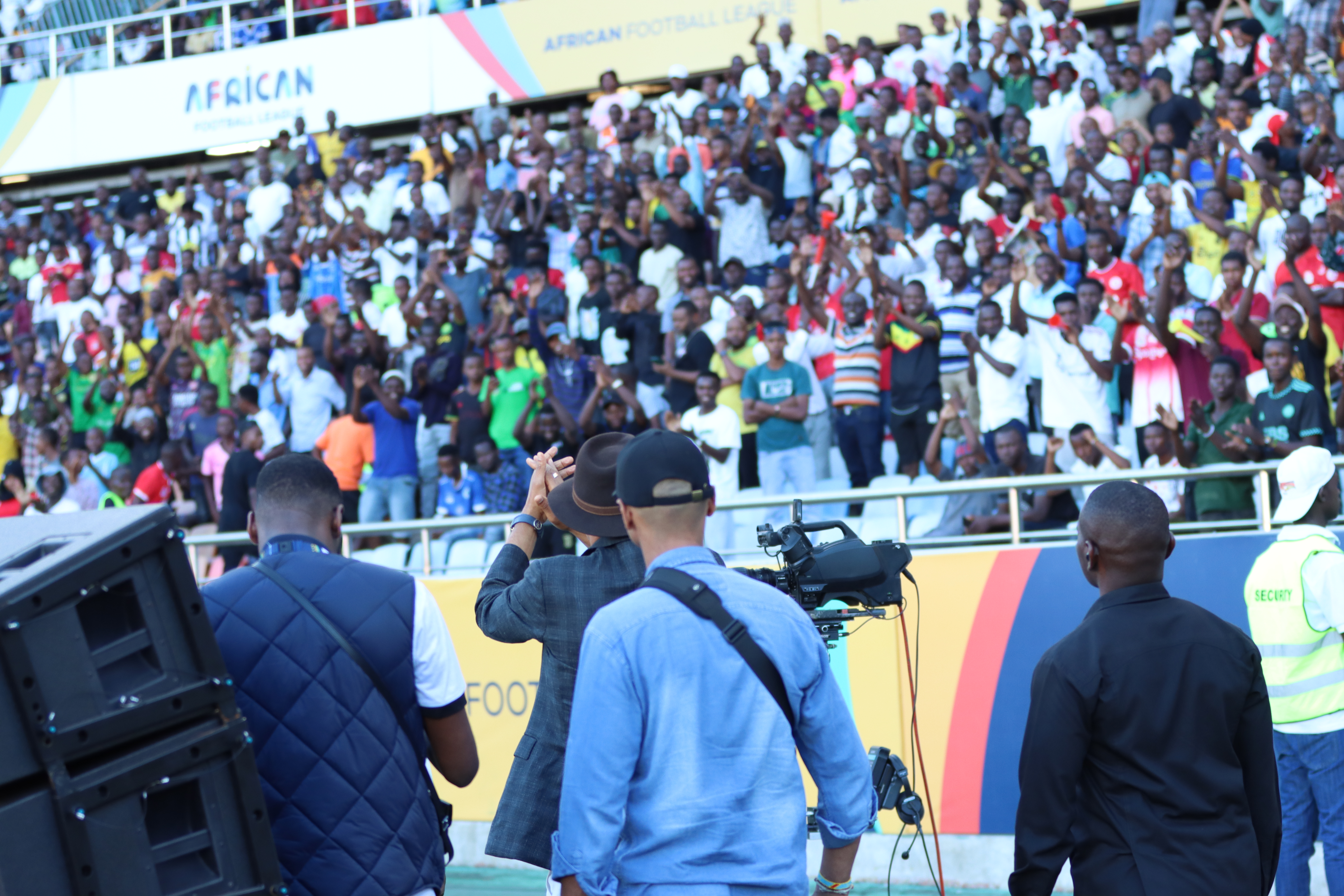 Buzzing Benjamin Mkapa Stadium pushes Mazembe to victory over Esperance
