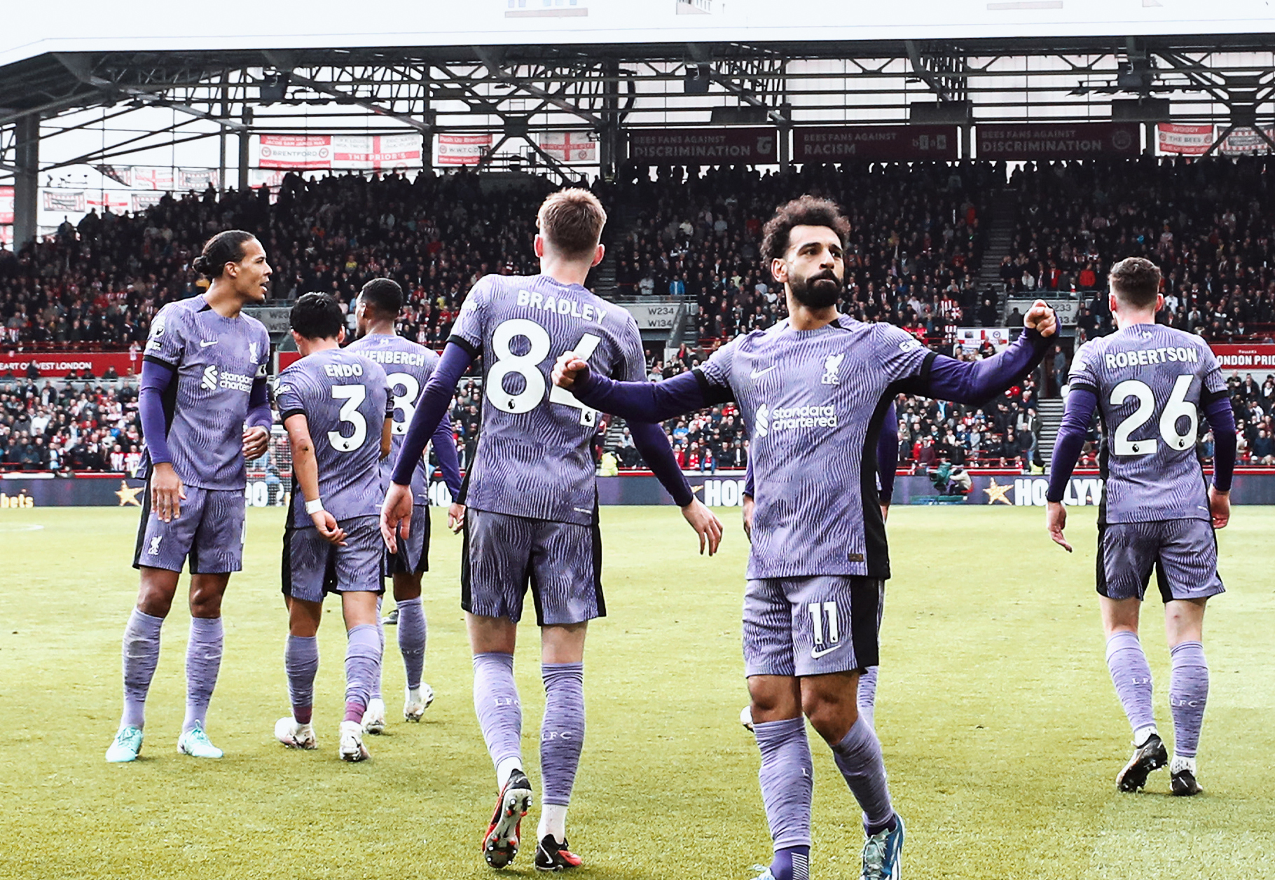 Goal and assist for returning Salah as Liverpool thump Brentford