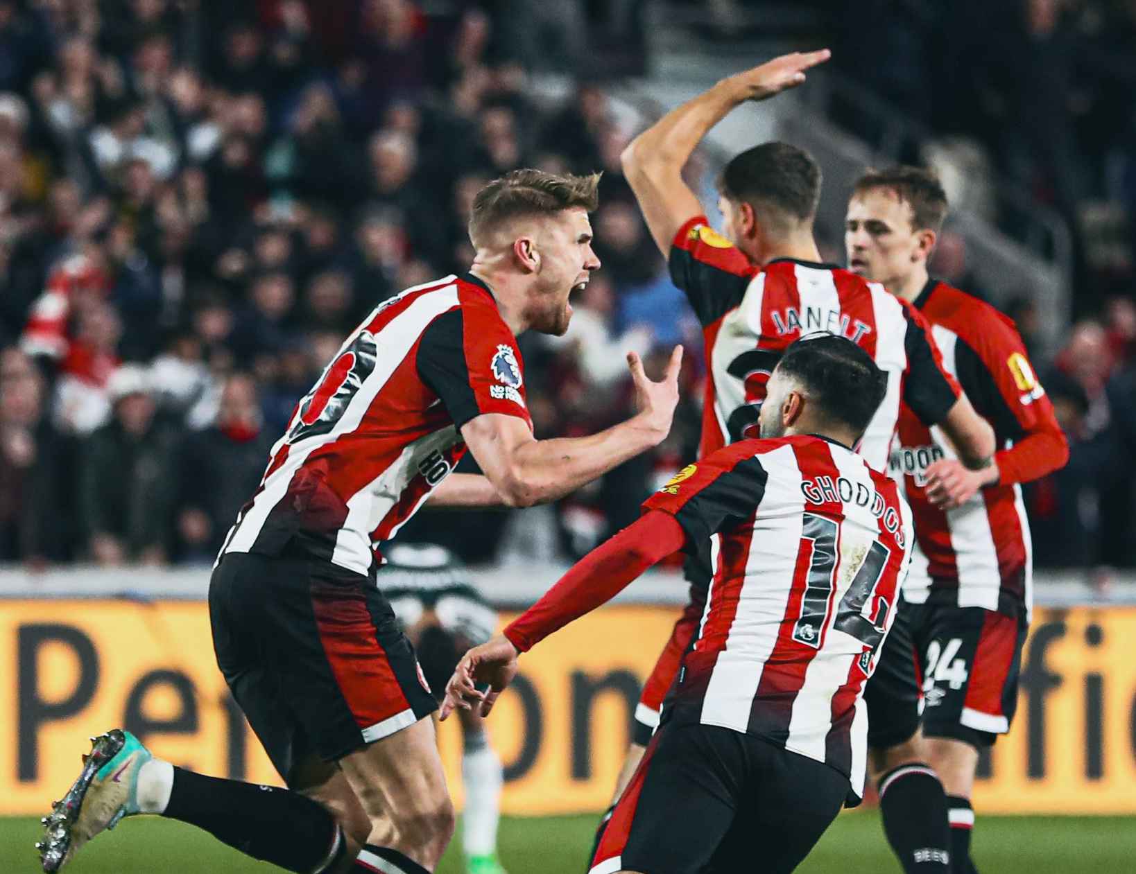 Ajer scores late to salvage Brentford draw against Man United