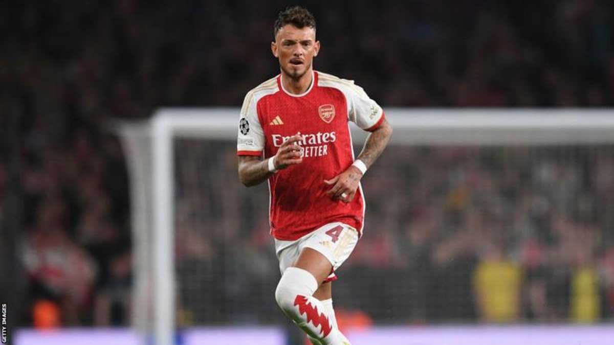 Ben White: Arsenal defender signs new long-term contract