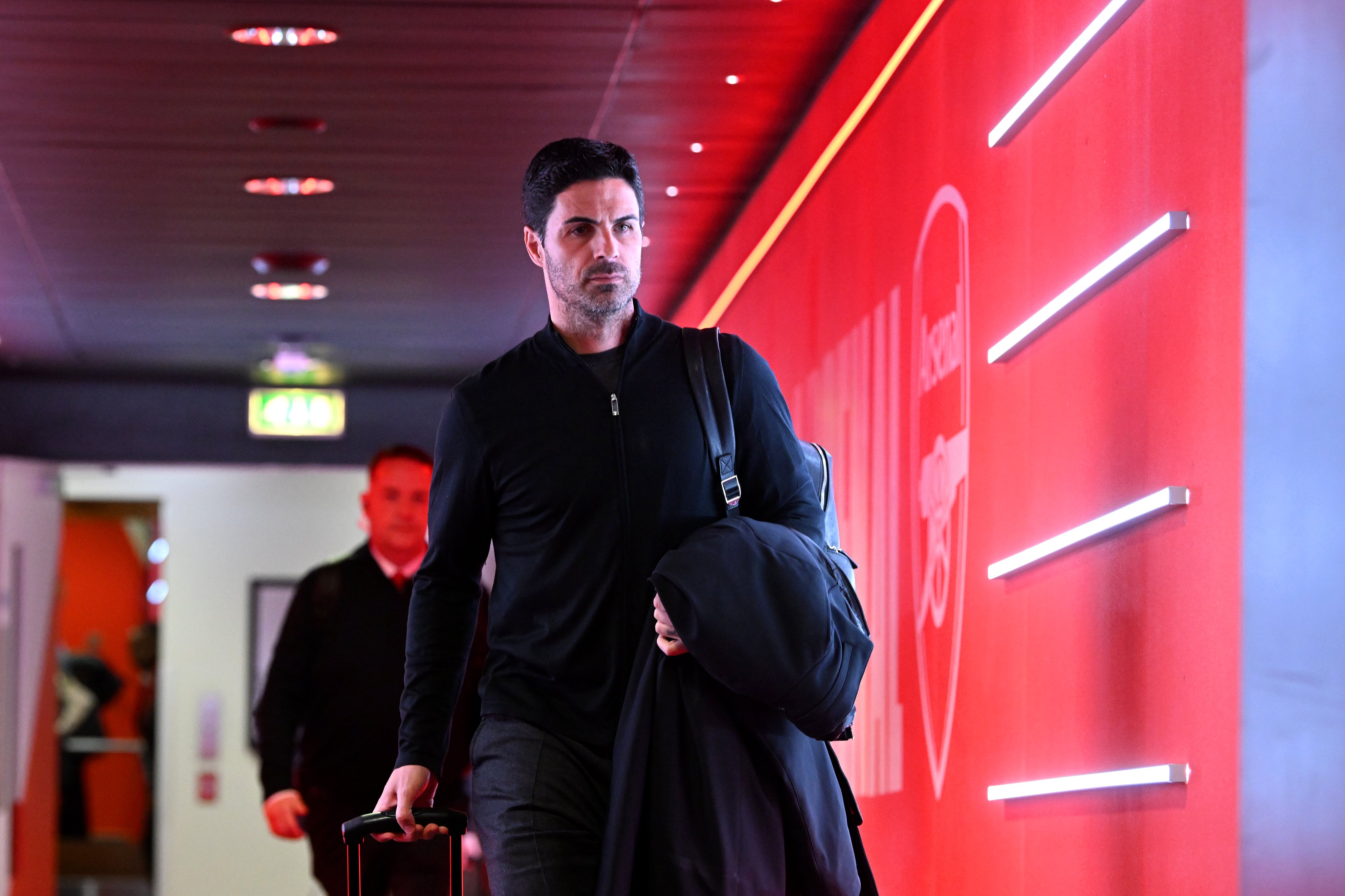 Arteta seeks advice from ex-Arsenal boss Wenger before Spurs clash