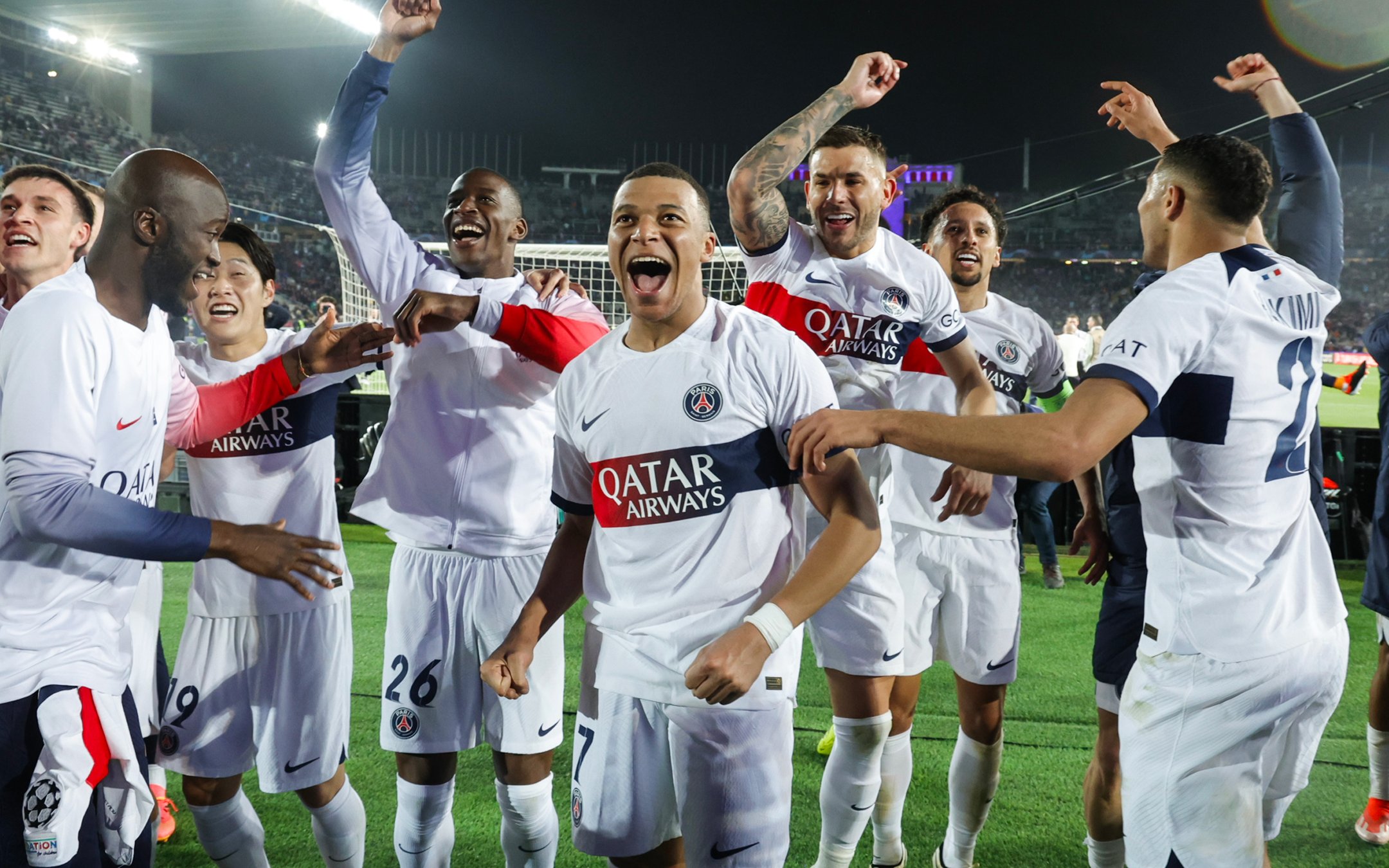 Mbappe double inspires PSG past Barca to make UCL semis