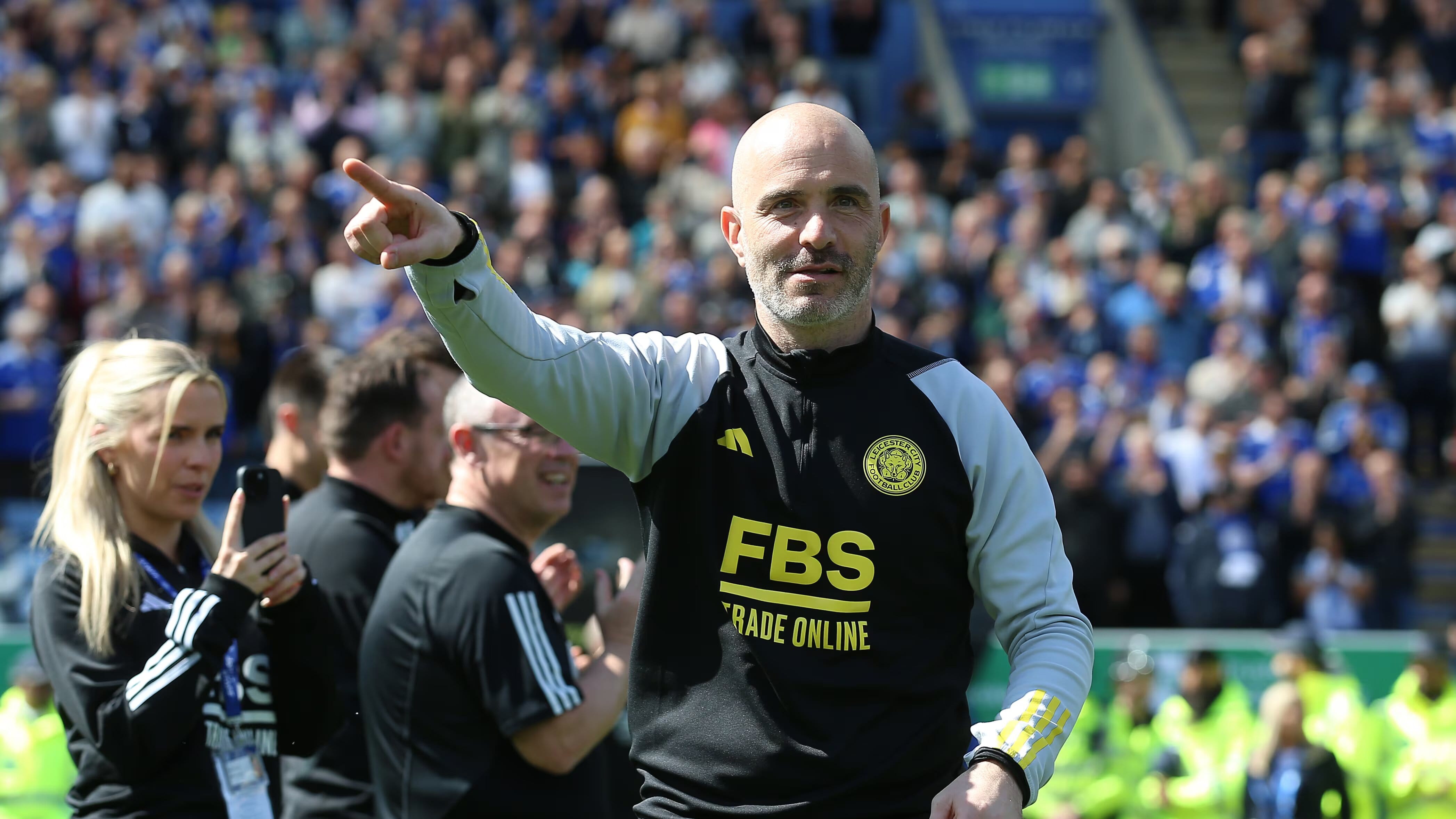 Chelsea in talks with Leicester boss Maresca