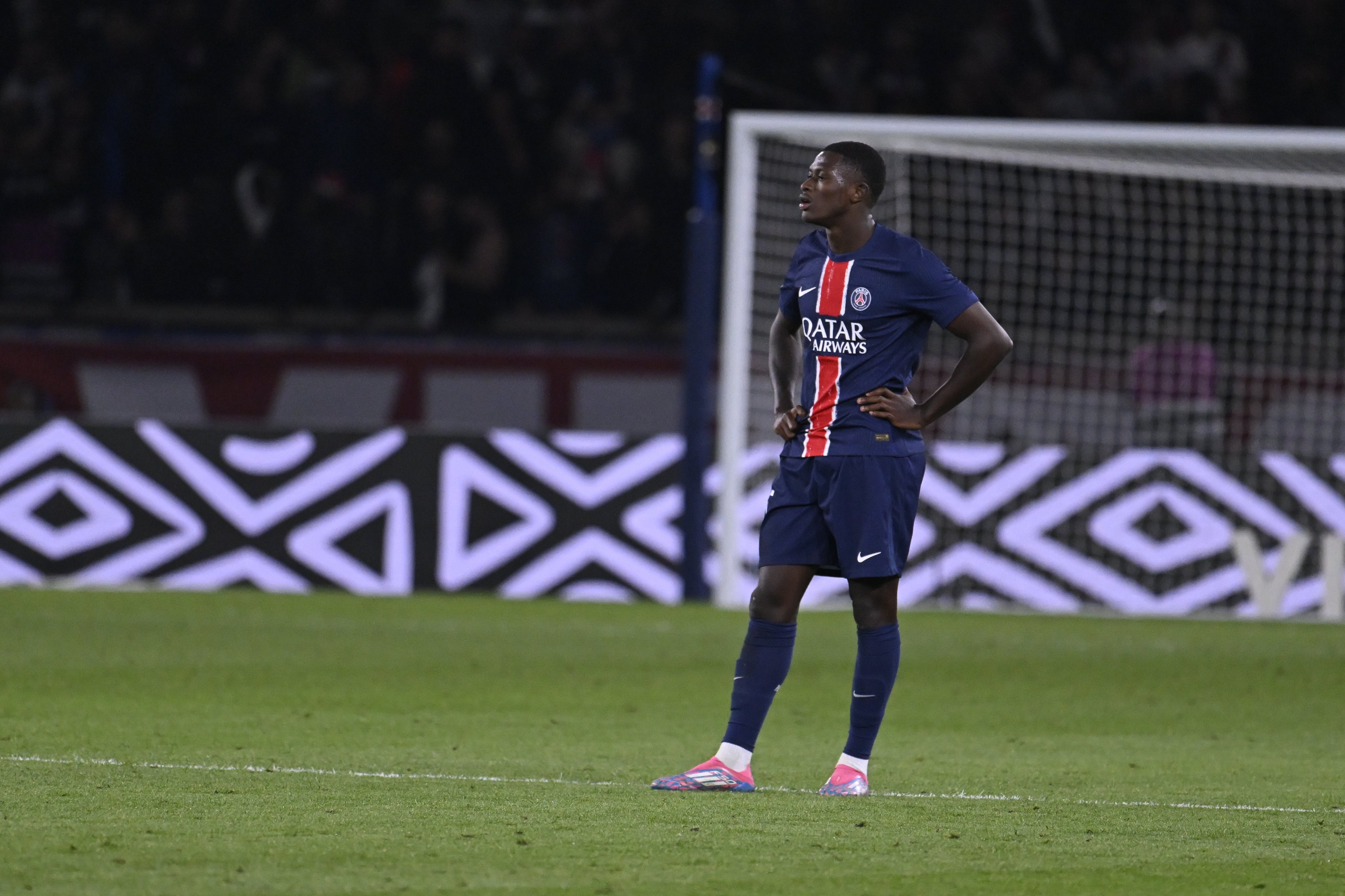 PSG condemn online racism towards defender Mendes
