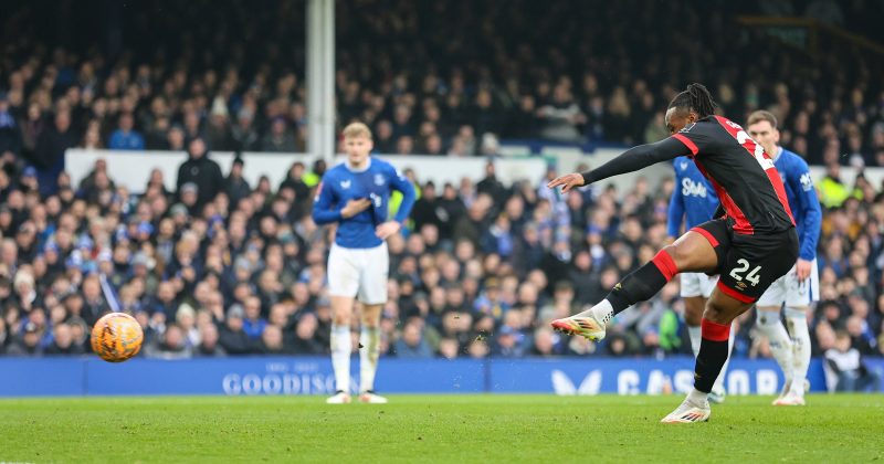 Cherries back to winning ways with FA Cup victory over Everton