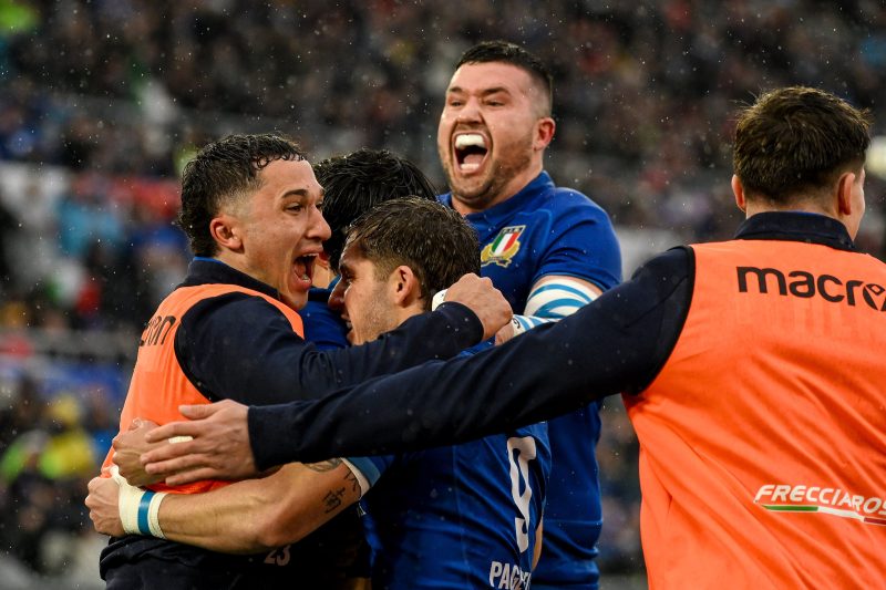 Italy outsmart sloppy Wales as losing run goes on