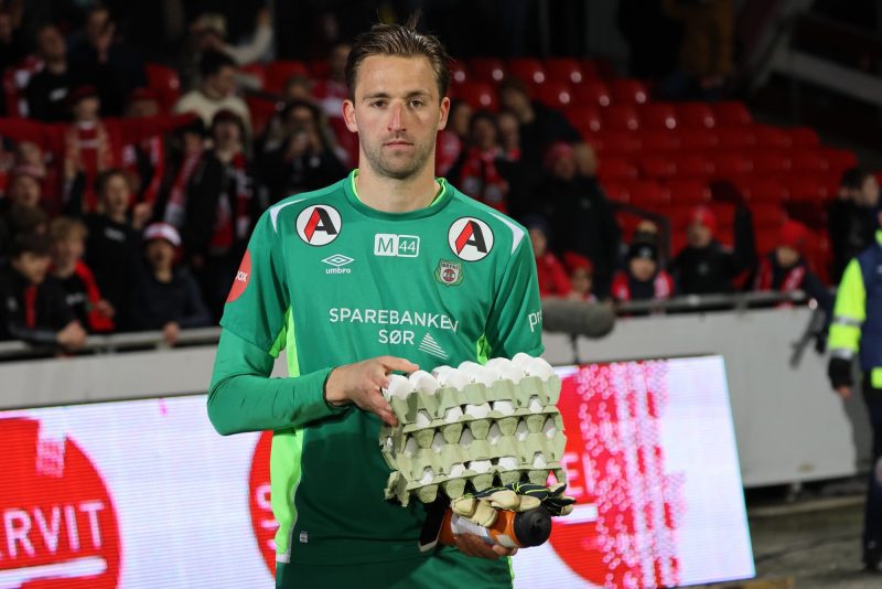Man-of-match rewarded for ‘eggs-ellent’ display
