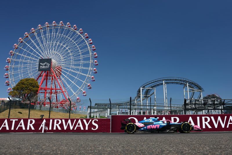 Doohan crash as Suzuka practice stopped four times