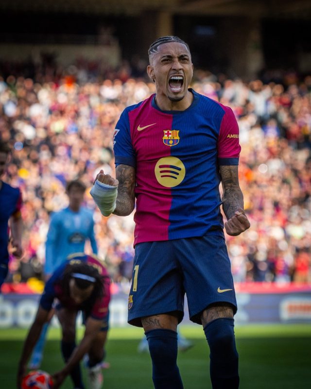 Raphinha leads Barca Remontada to inch closer to La Liga title