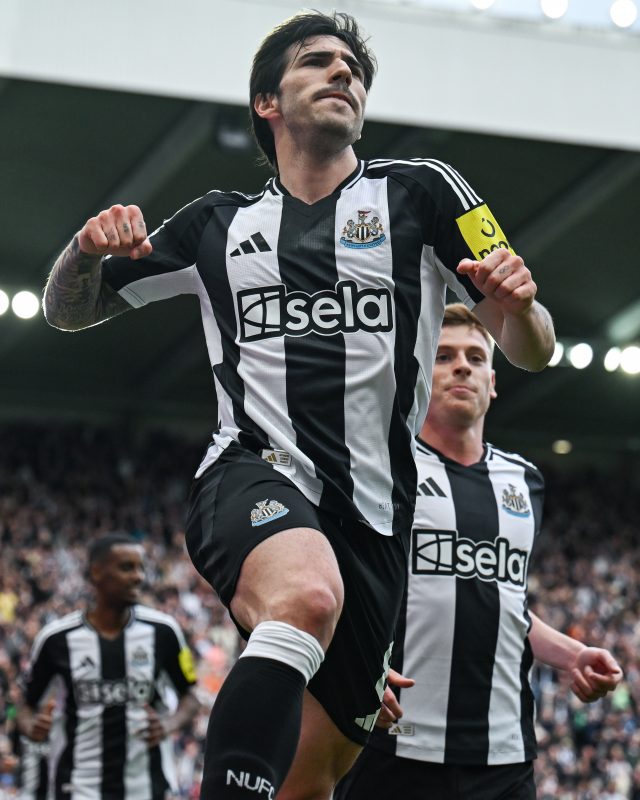Frying pan to fire as Man Utd suffer crushing defeat to Newcastle