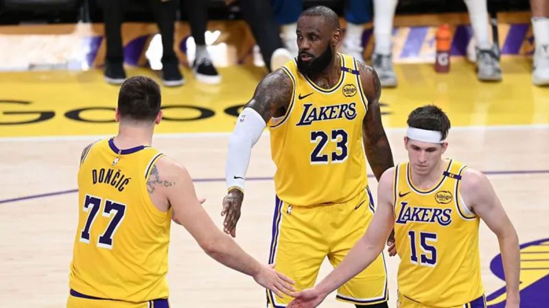 Lakers to sell majority ownership in historic deal
