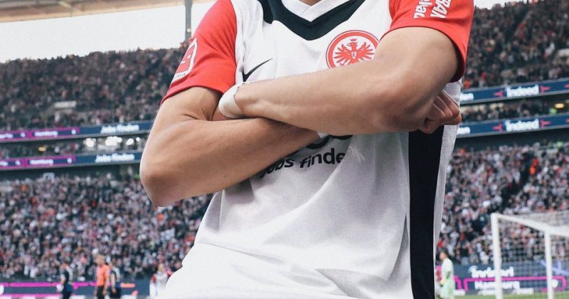 How Ekitike shows Slot shift towards Klopp tactics
