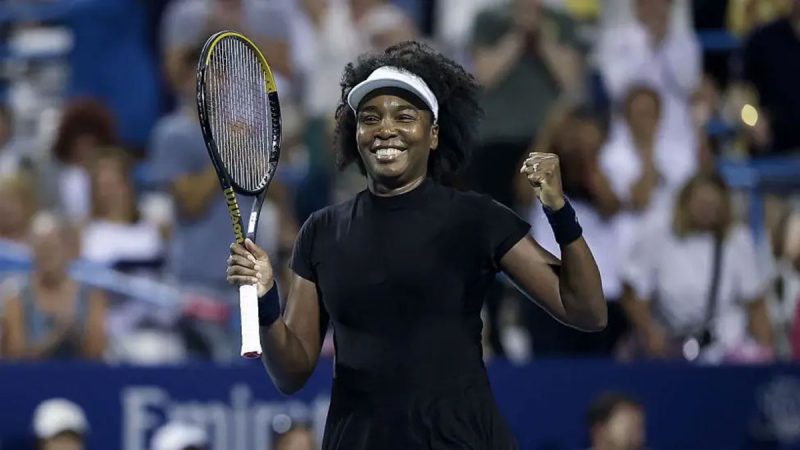 Venus Williams becomes second oldest winner