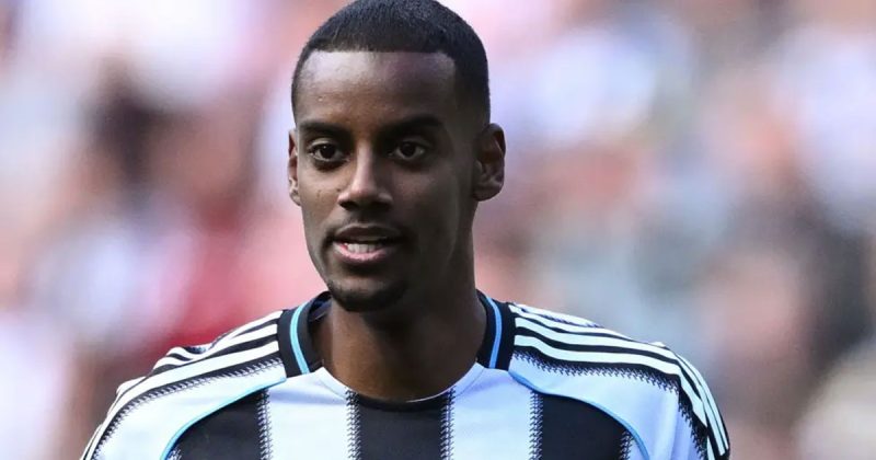 Liverpool’s Opening Bid for Isak Rejected By Newcastle United