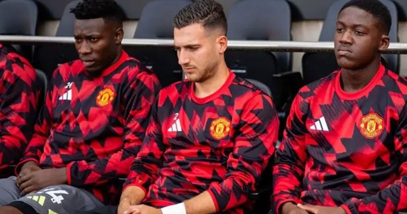Mainoo Extends Manchester United Deal Until 2031