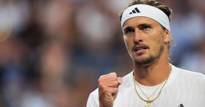 Zverev into Toronto semis as Djokovic withdraws from Cincinnati