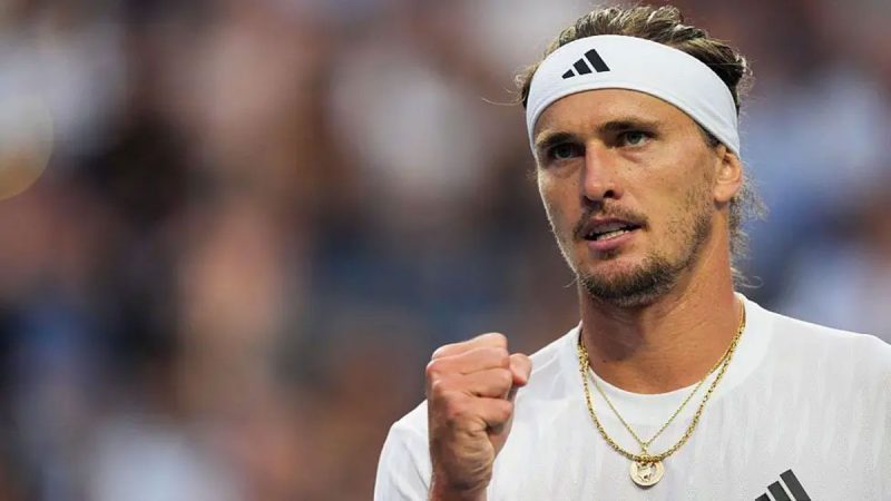 Zverev into Toronto semis as Djokovic withdraws from Cincinnati