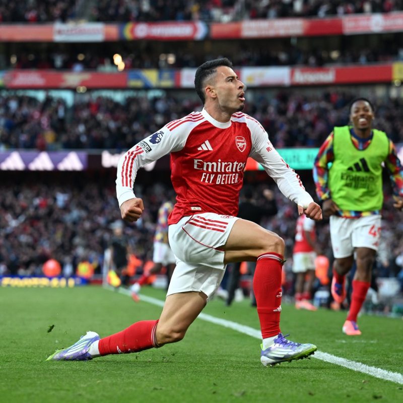 Martinelli stunner earns Arsenal precious point against Man City